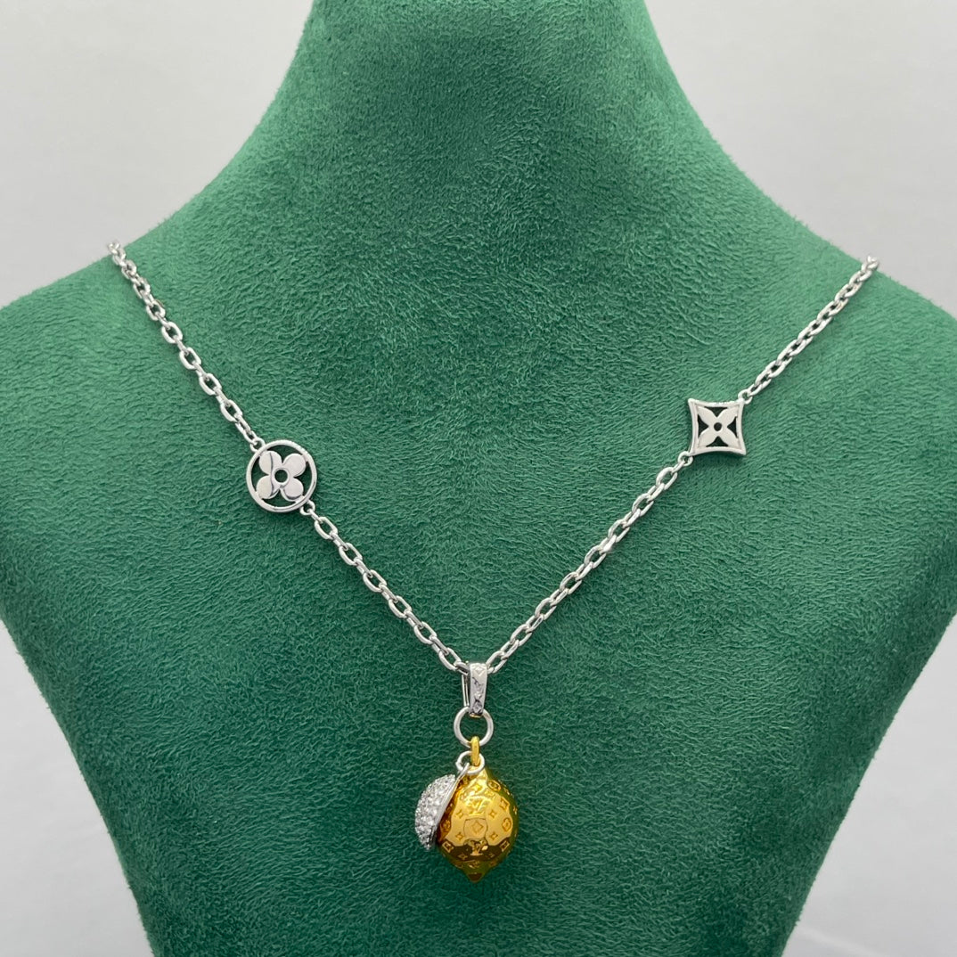 Lemon Charm Clover Station Necklace