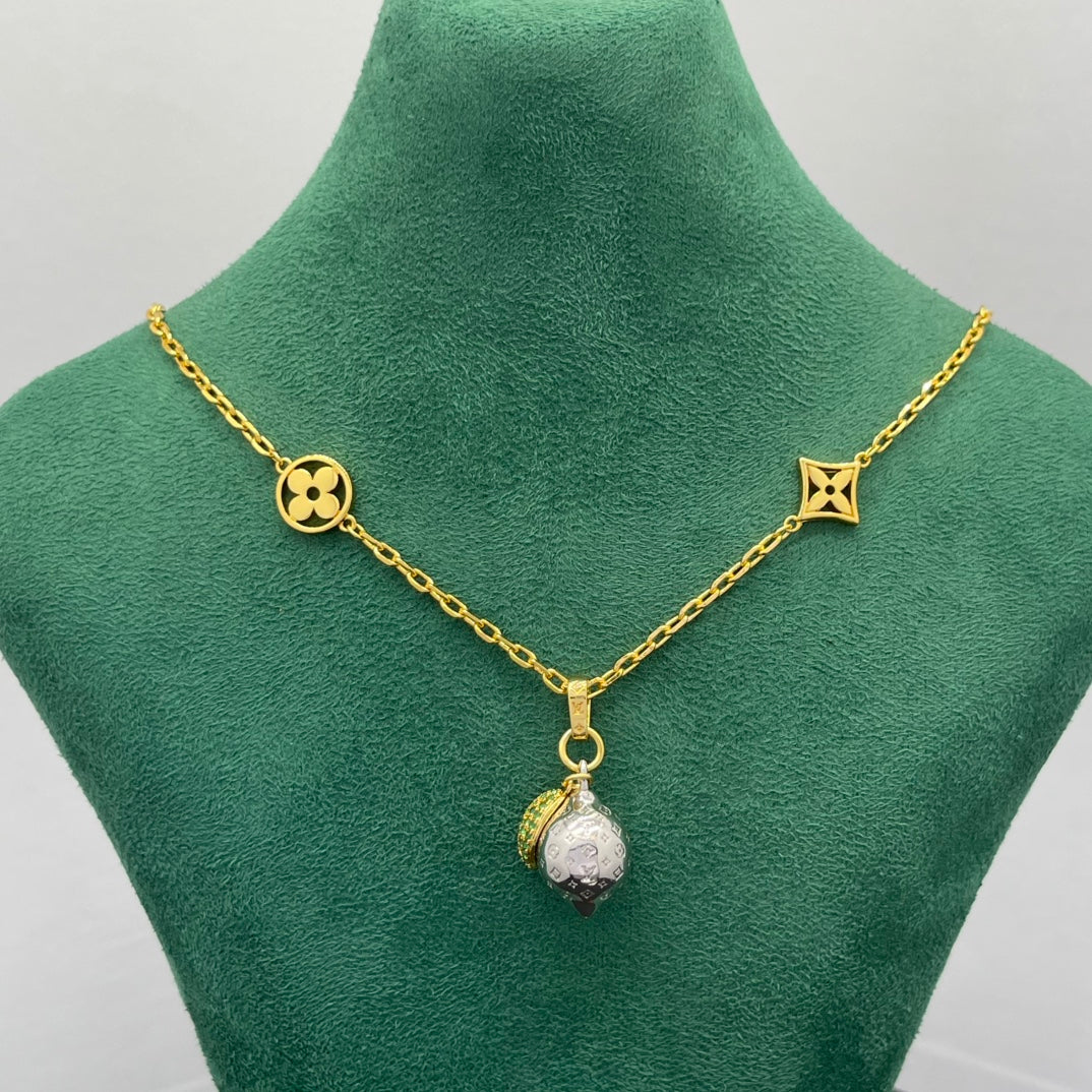 Lemon Charm Clover Station Necklace