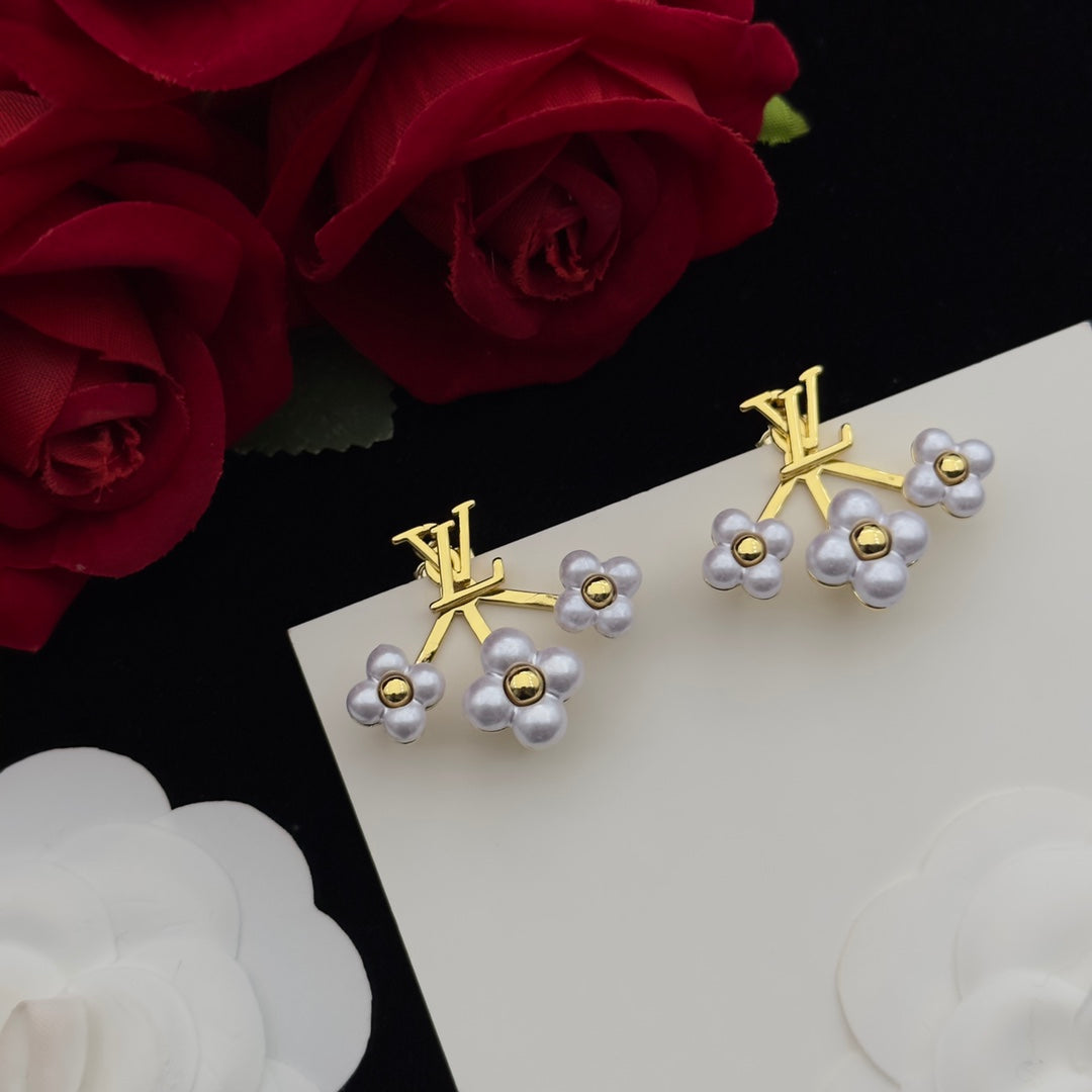 White Ceramic Flower & Logo Charm 3-Piece Set