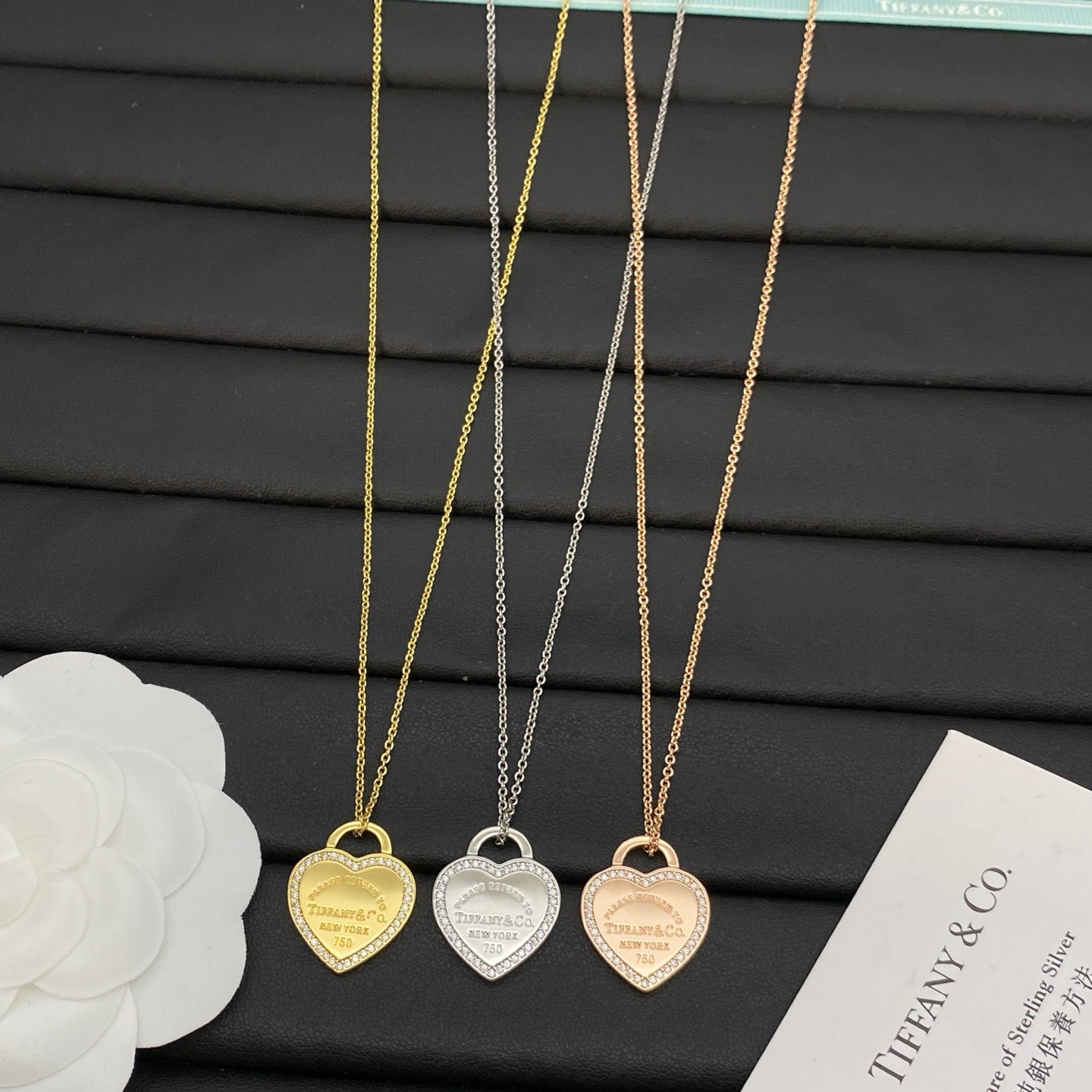 Crystal-Rimmed Heart Charm Necklace – Gold / Silver / Rose Gold