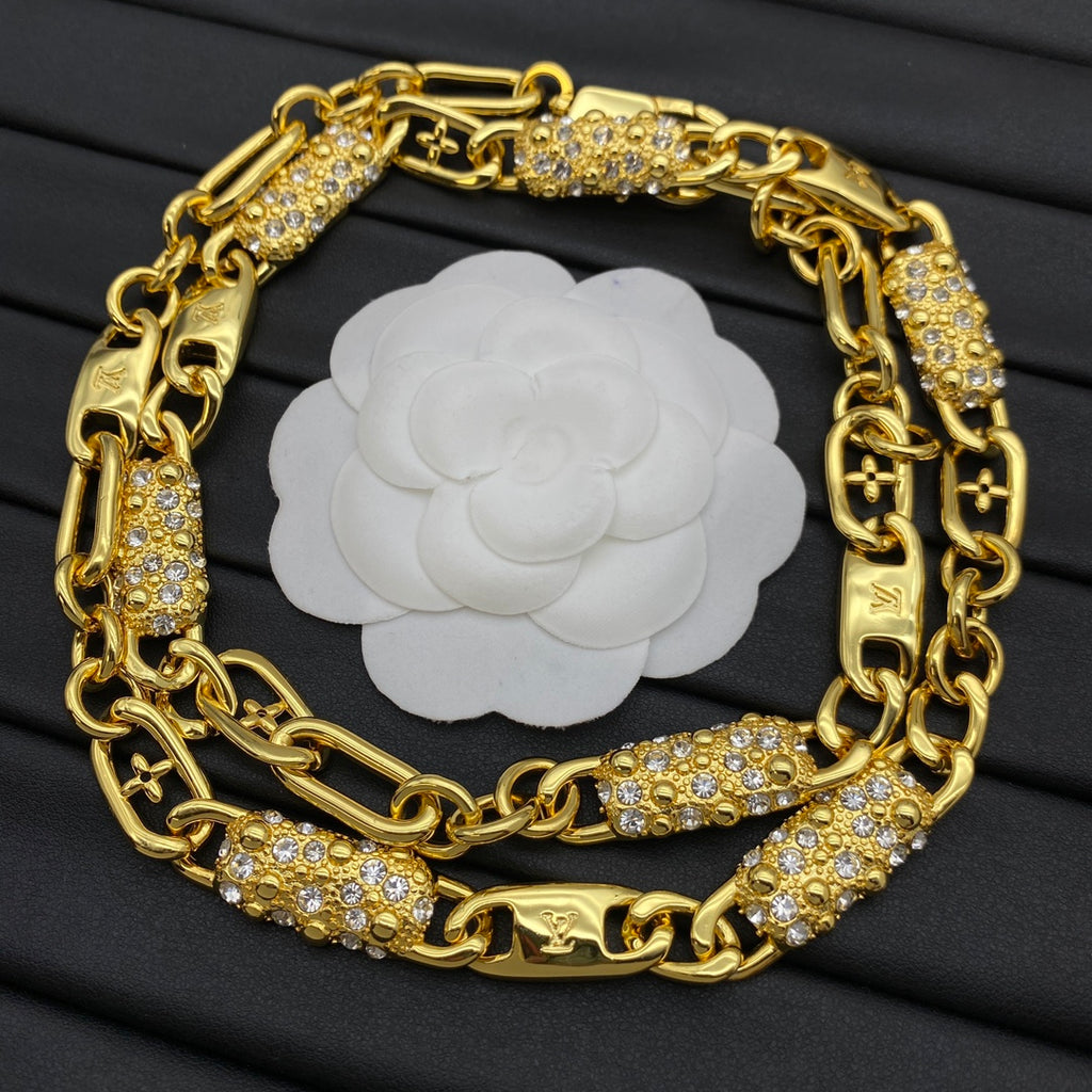 Pavé Bar & Engraved Flower Link Chain Necklace