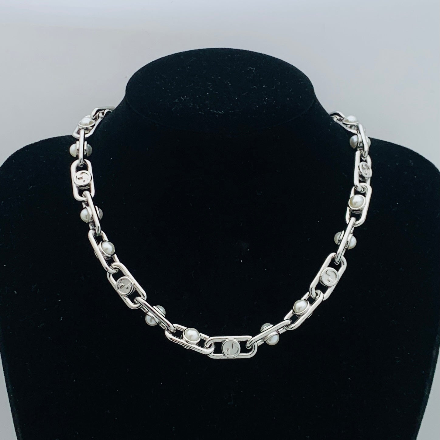 Chain and Pearl Set