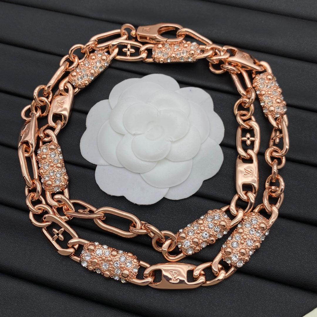 Pavé Bar & Engraved Flower Link Chain Necklace