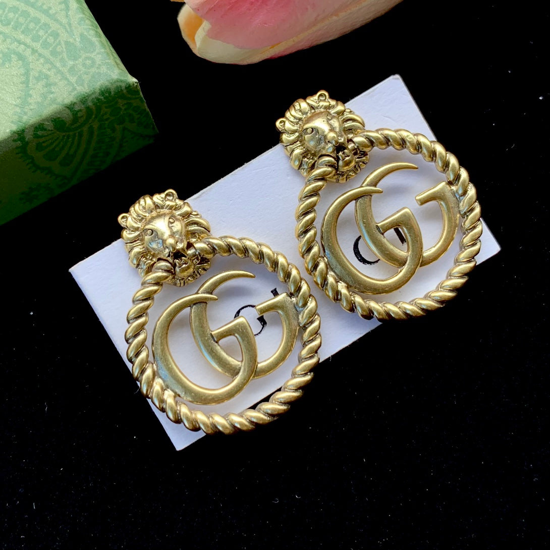 Vintage Gold Lion Head Rope Circle Pendant Set