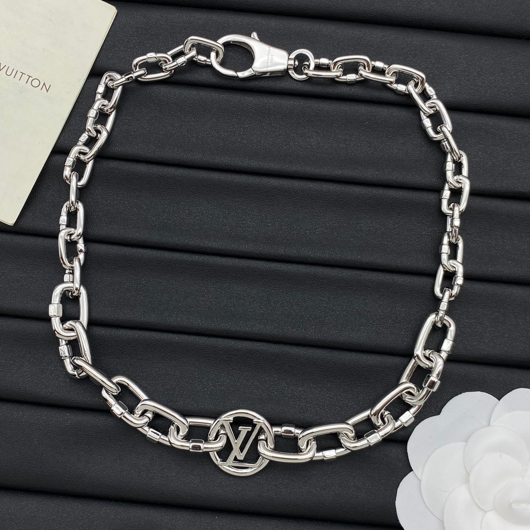 Chunky Mixed Link Chain Bracelet with Round Medallion Charm