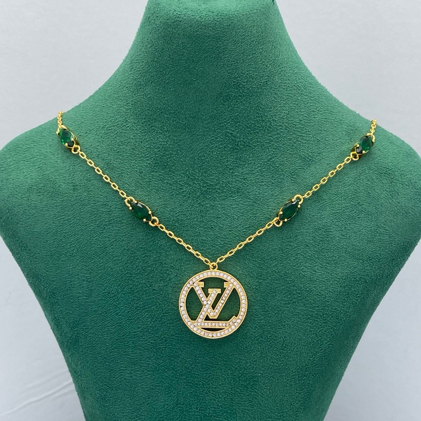 Emerald Oval Stone Chain Necklace with Pavé Circle Medallion