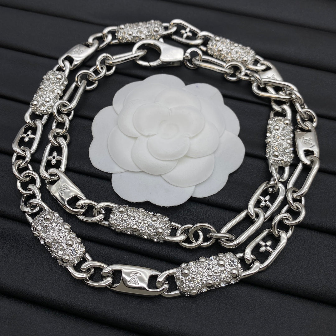 Pavé Bar & Engraved Flower Link Chain Necklace