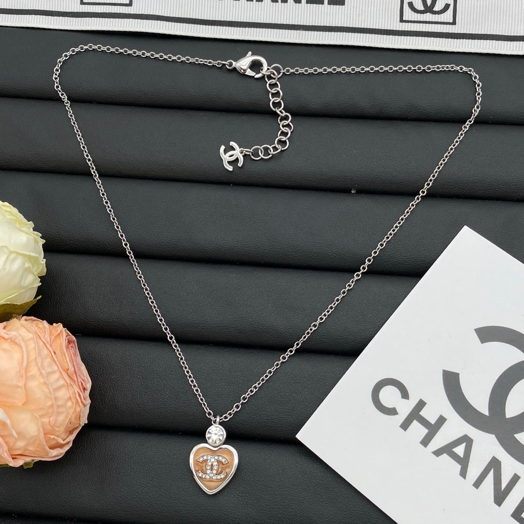 Enamel Heart & Crystal Drop Pendant Necklace – Beige & Navy Blue