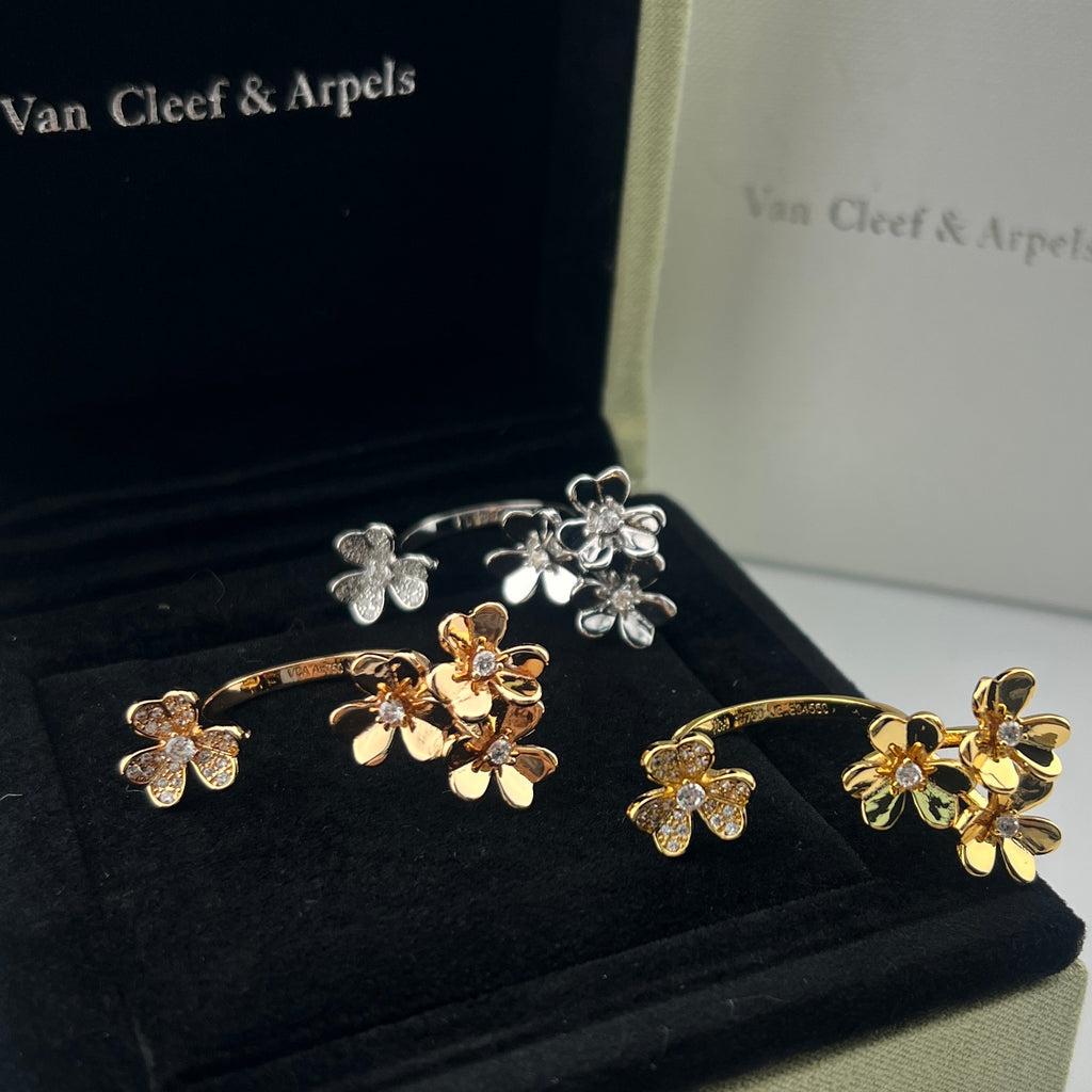 Clover Three-Flower Open Ring