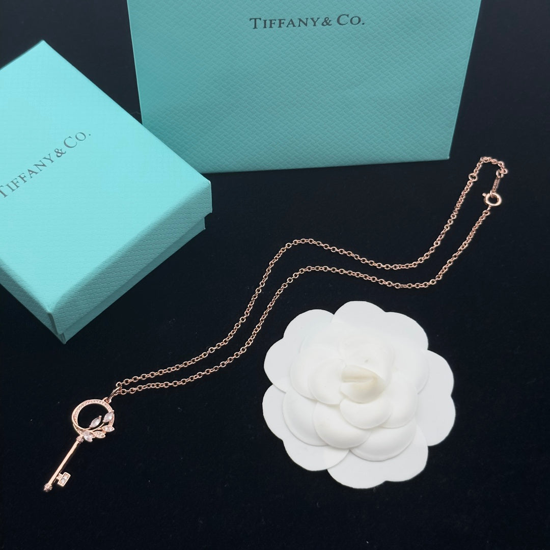 Crystal Circle Olive Leaf Key Pendant Necklace – Gold, Silver & Rose Gold