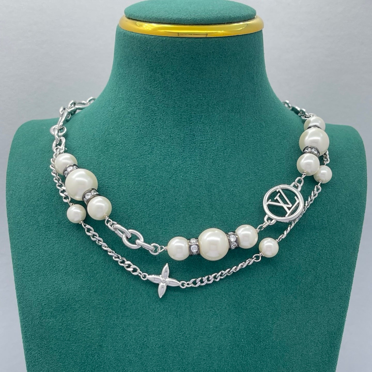 Chunky Pearl & Crystal Spacer Logo Chain Jewelry Set