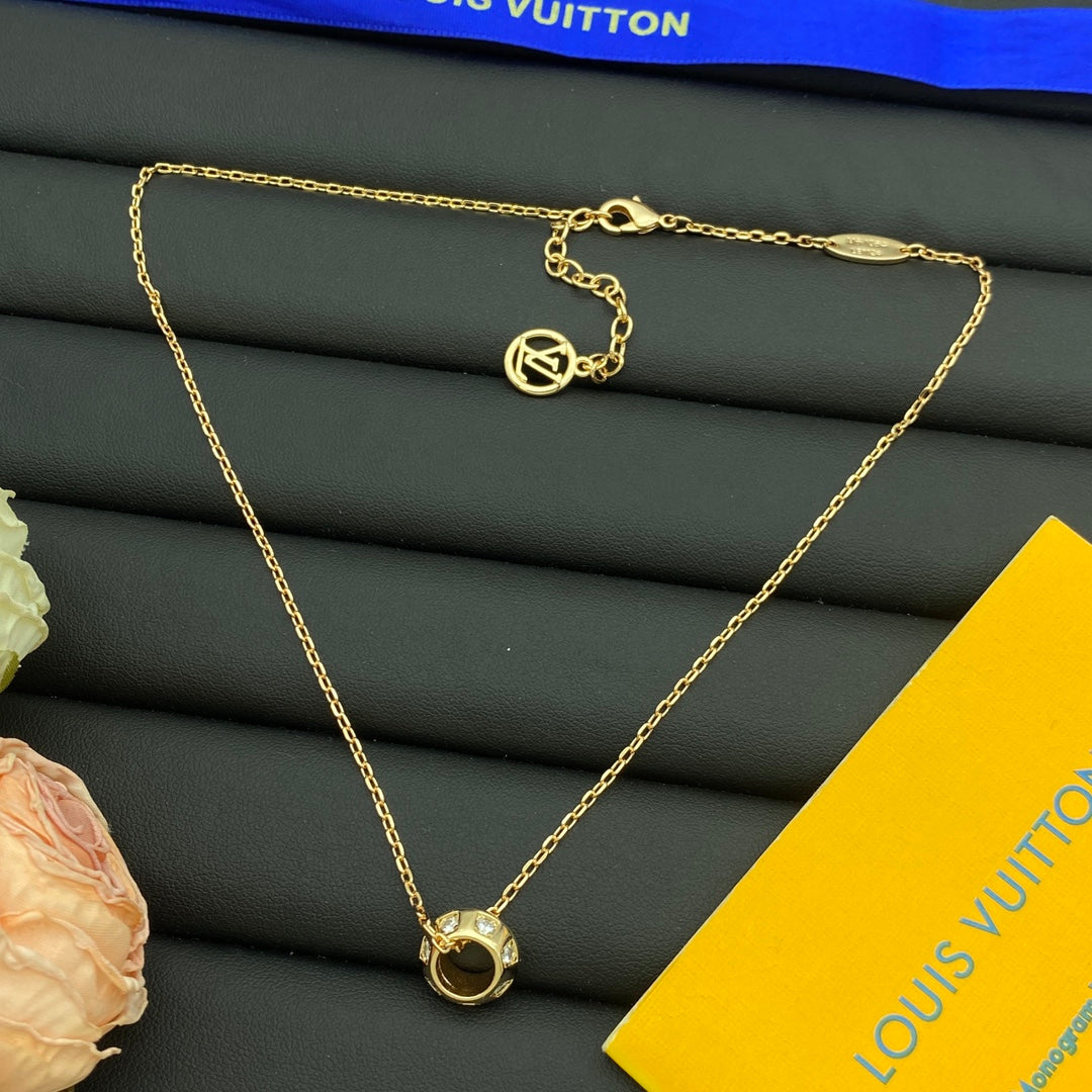 Crystal Studded Barrel Bead Pendant Cable Chain Necklace