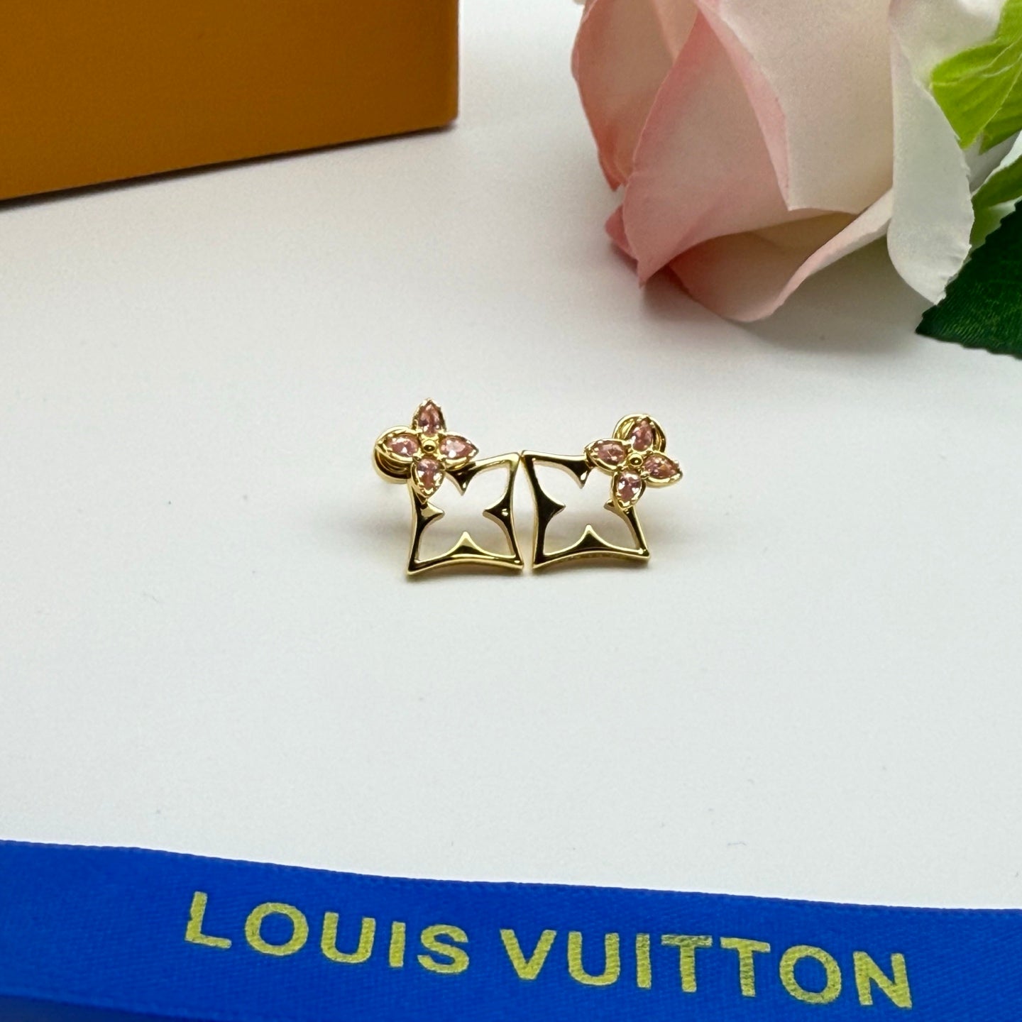 Hollow Star Monogram Flower Jewelry Collection