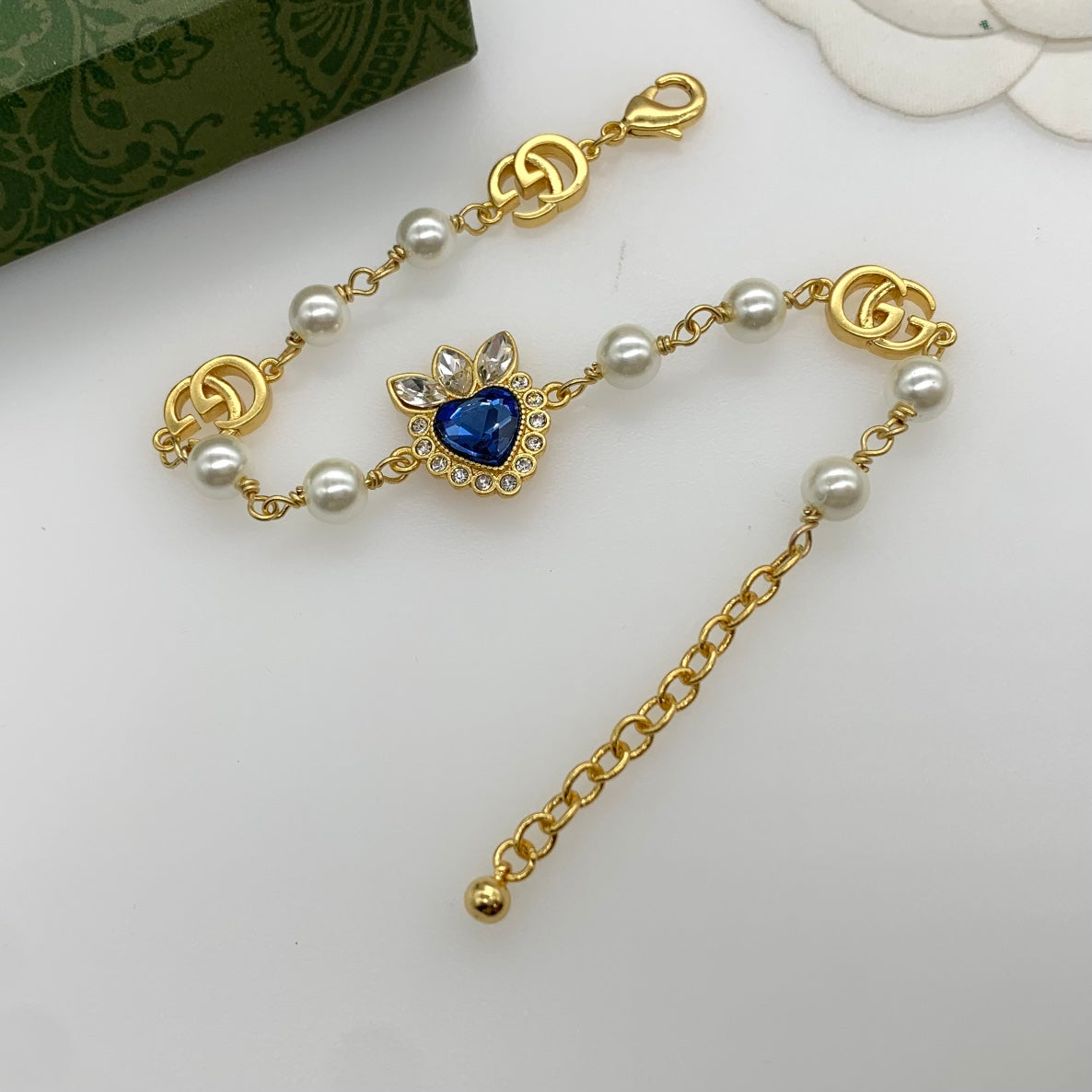 Sapphire Blue Heart Pendant Pearl Chain Set with Gold Hardware