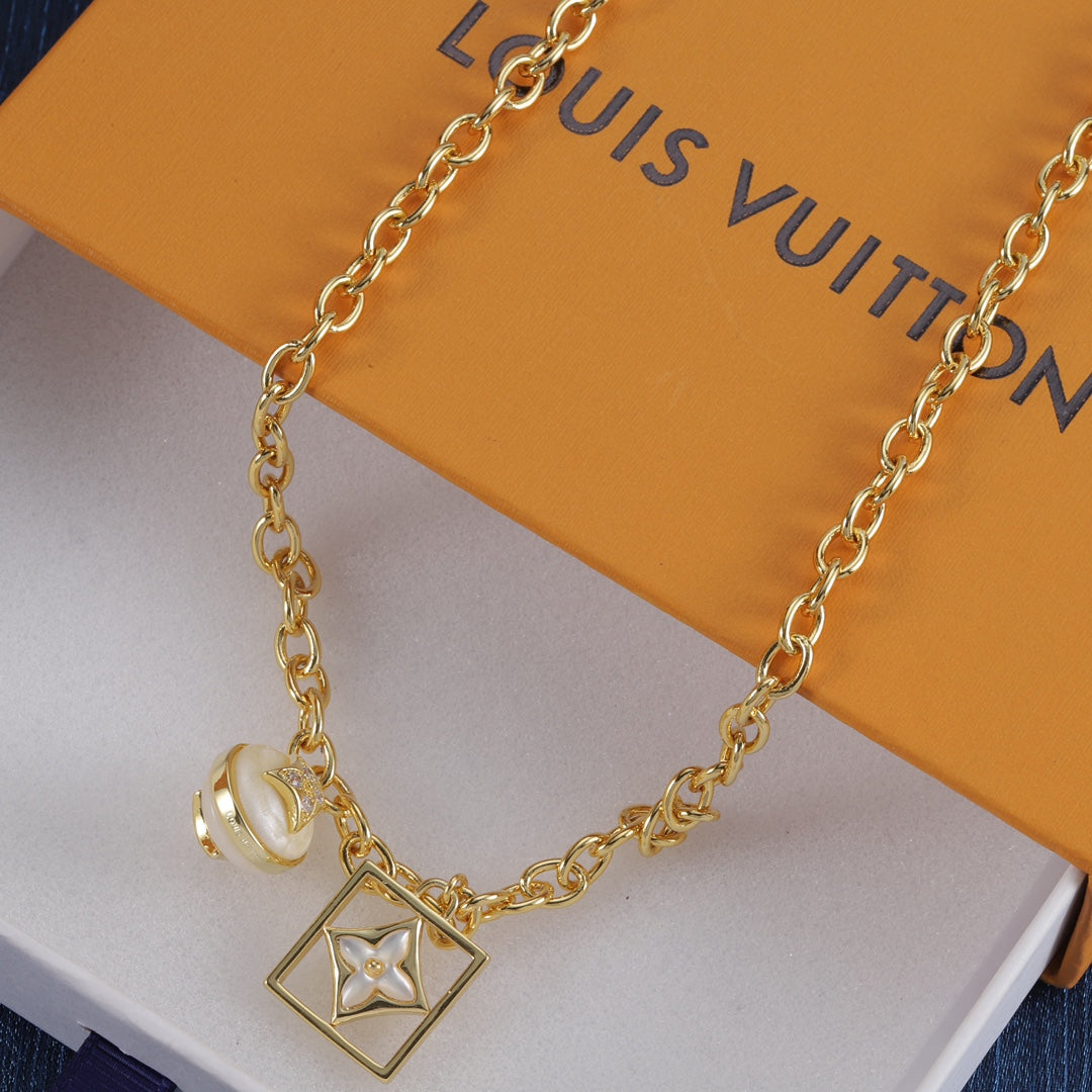 Square Frame Floral Charm Long Chain Necklace