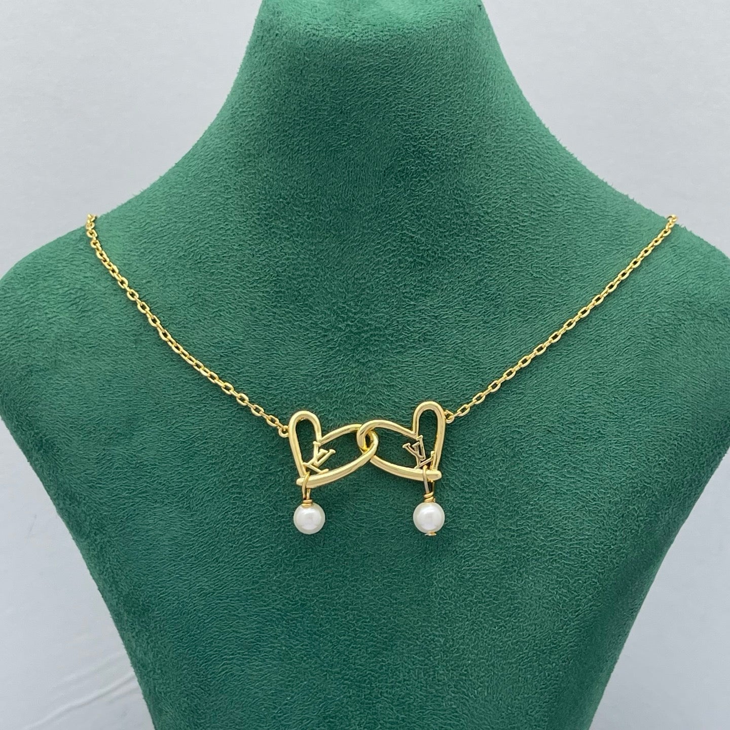 Love Letter Pearl Chain Set