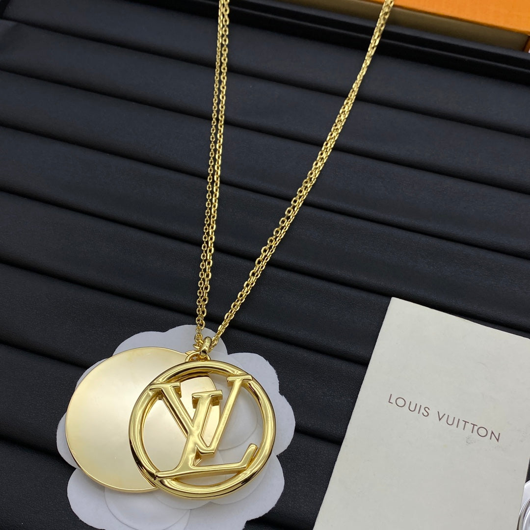 Oversized Round Medallion Coin Pendant Double Cable Chain Long Necklace