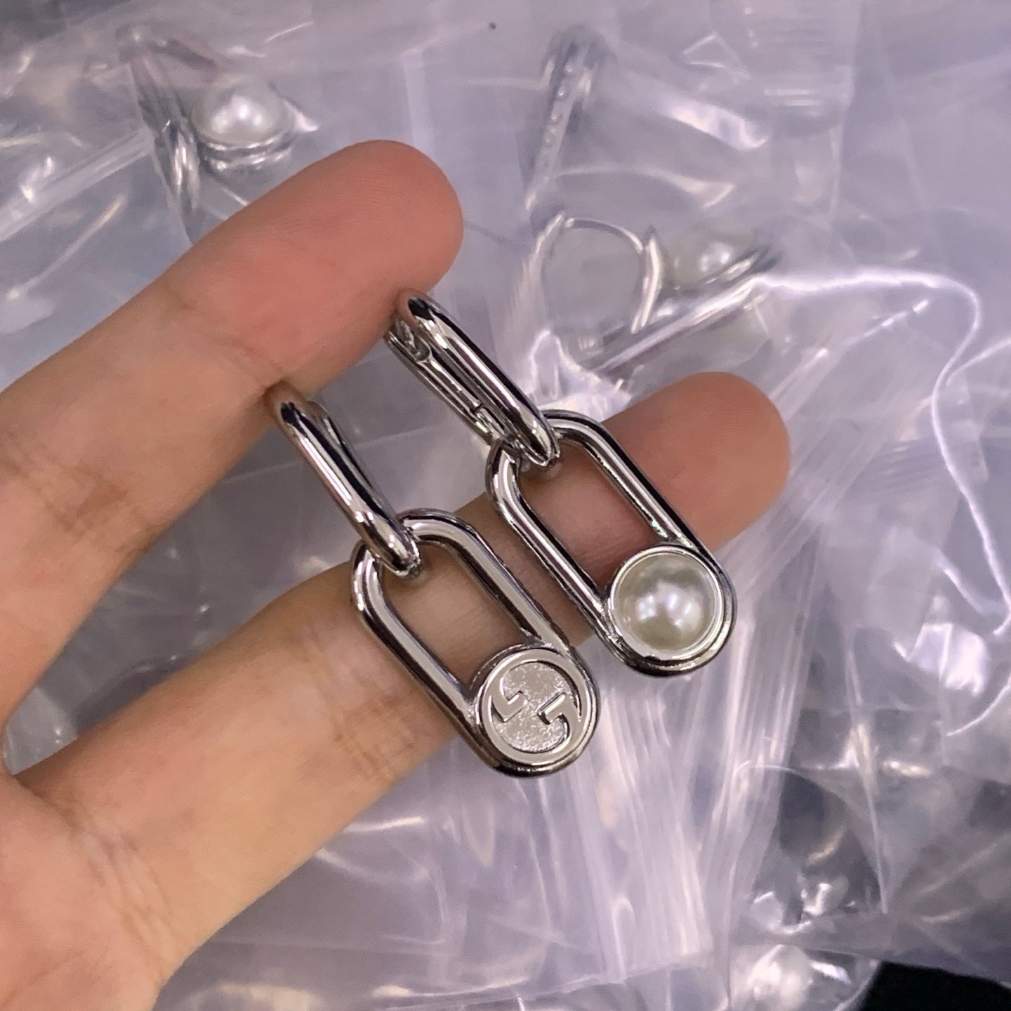 Chain and Pearl Set