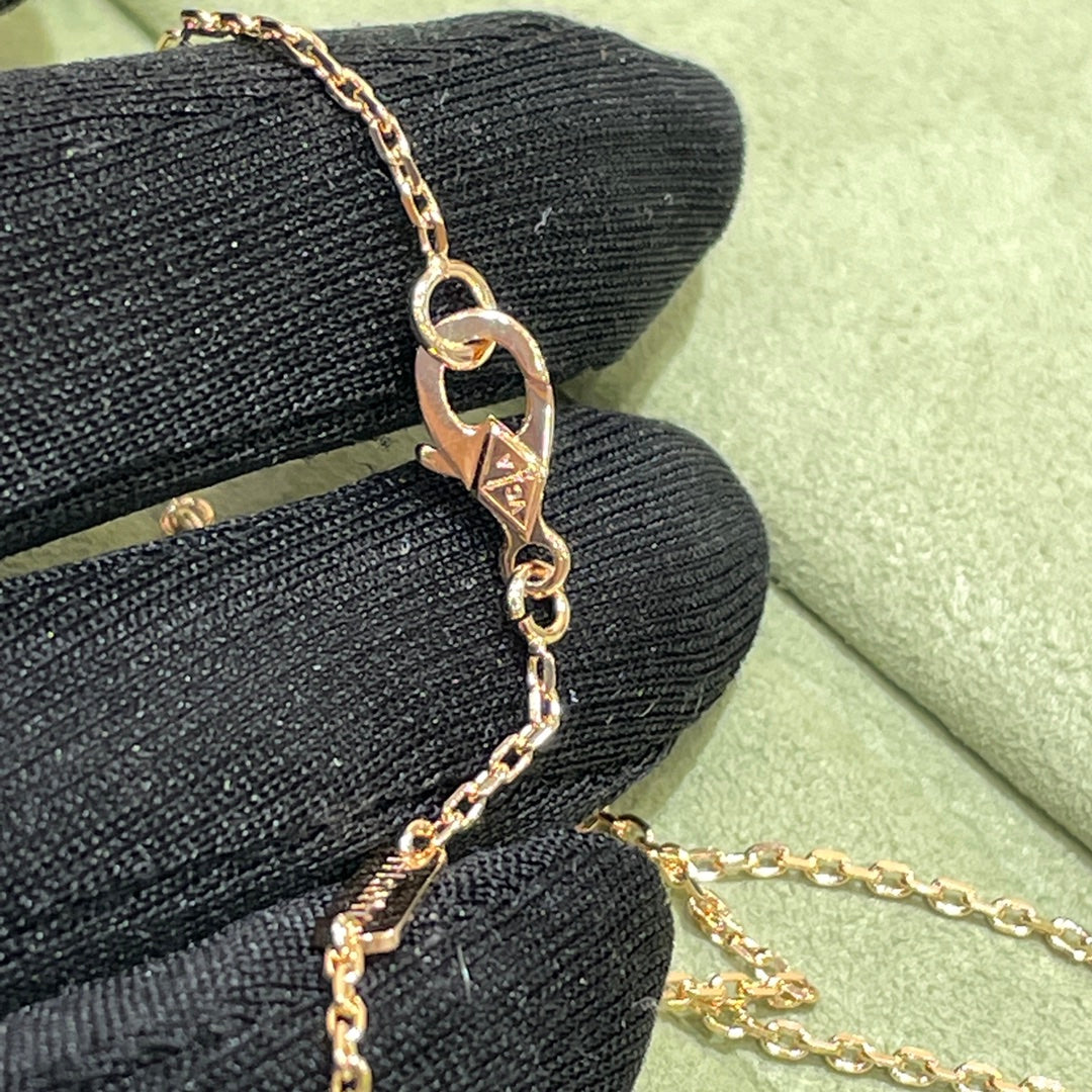 Rose Pink Single-Flower Necklace