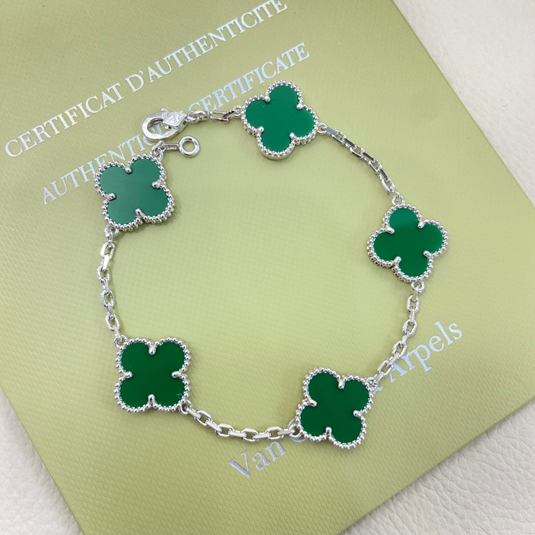 New Green Four-Leaf Clover Five-Flower Bracelet