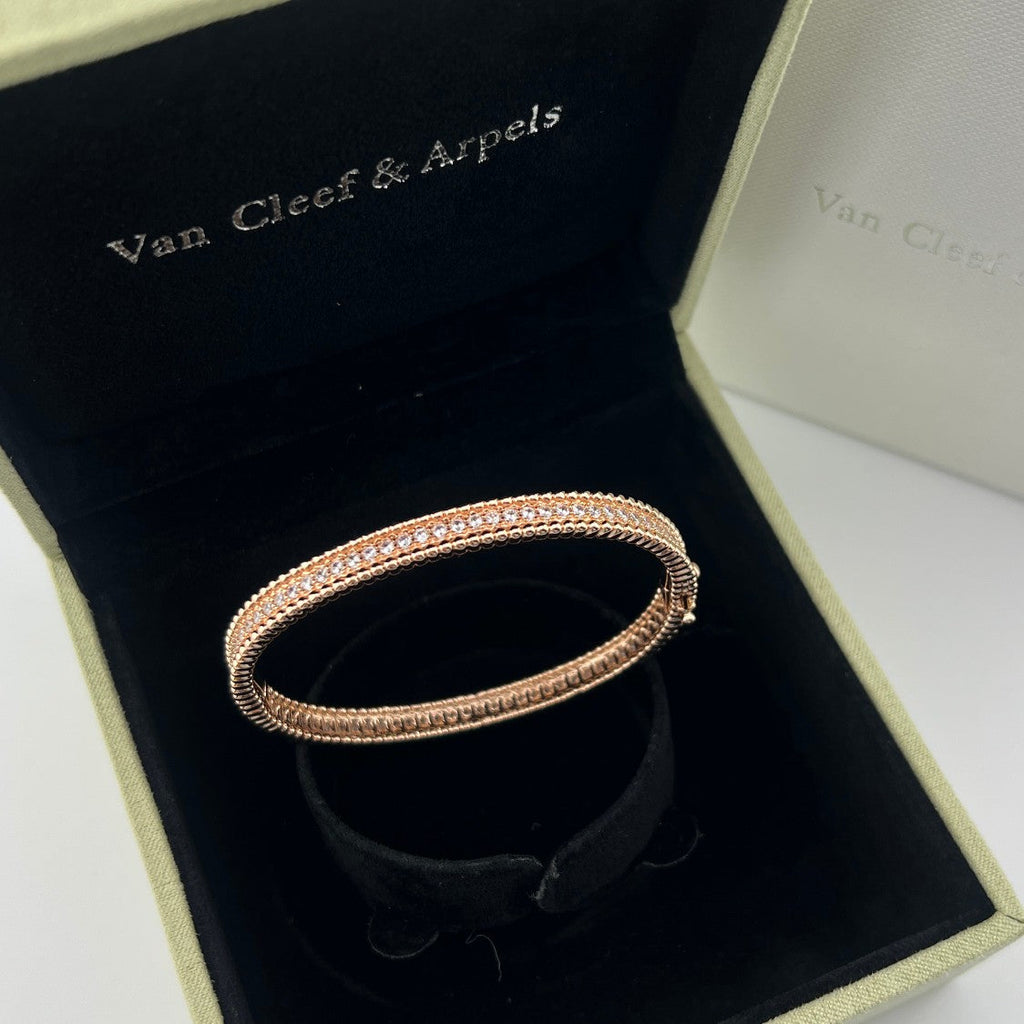 Single-row full-diamond beaded bracelet