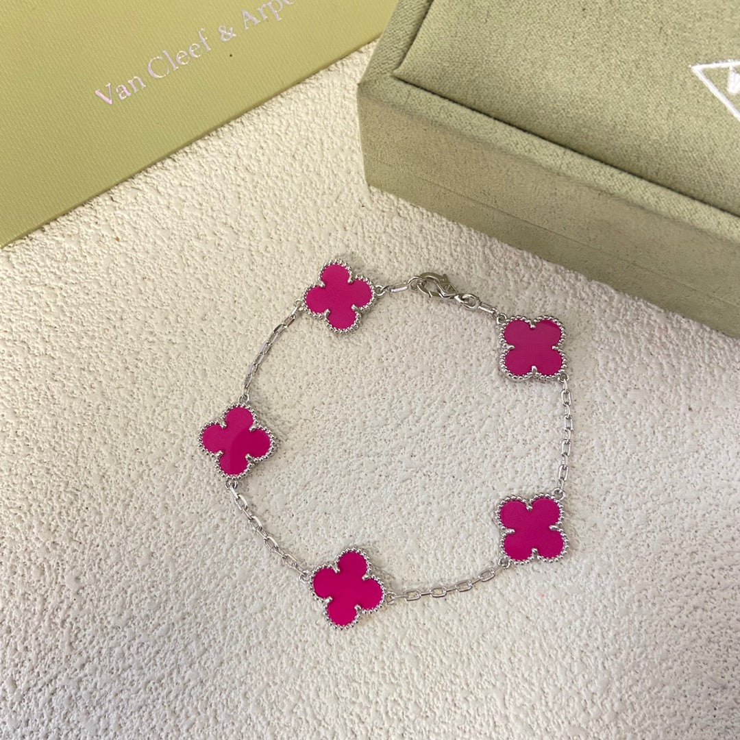 New Rose Pink Five-Flower Bracelet