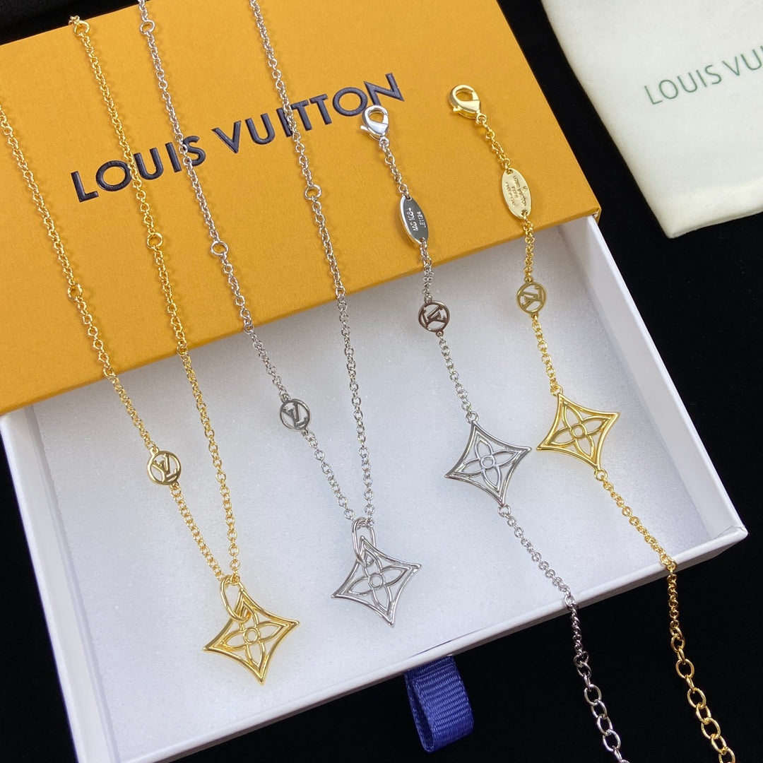 Hollow Star-Shape Monogram Flower Pendant Necklace & Bracelet
