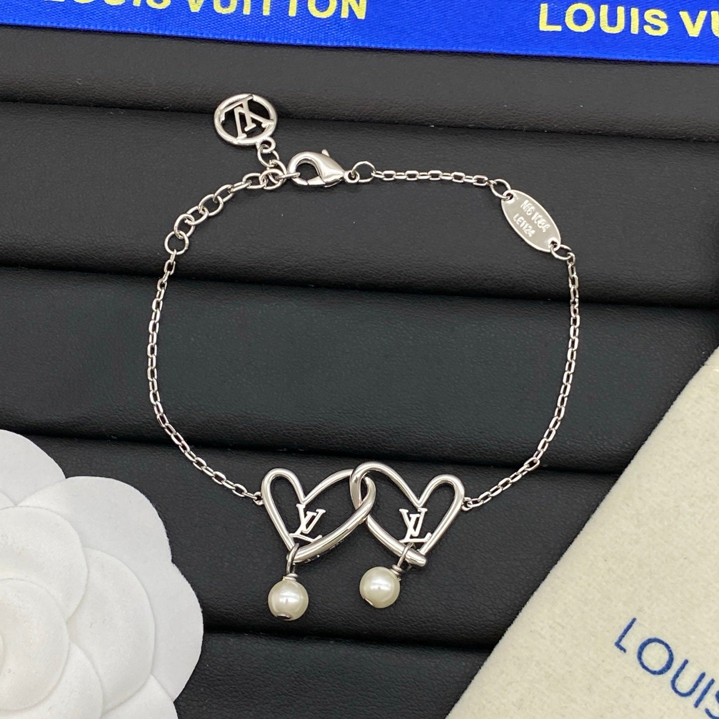 Interlocking Double Heart Pearl Drop Necklace & Bracelet Set