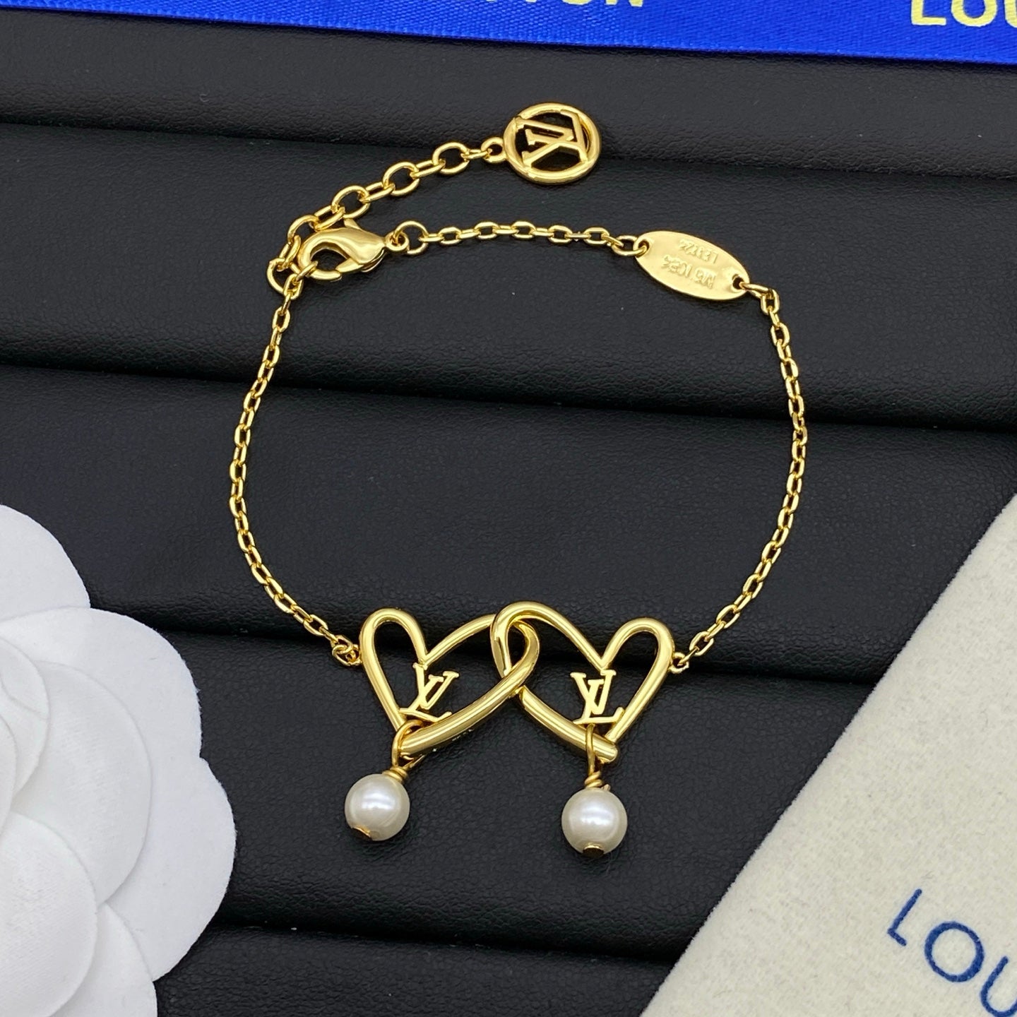 Interlocking Double Heart Pearl Drop Necklace & Bracelet Set