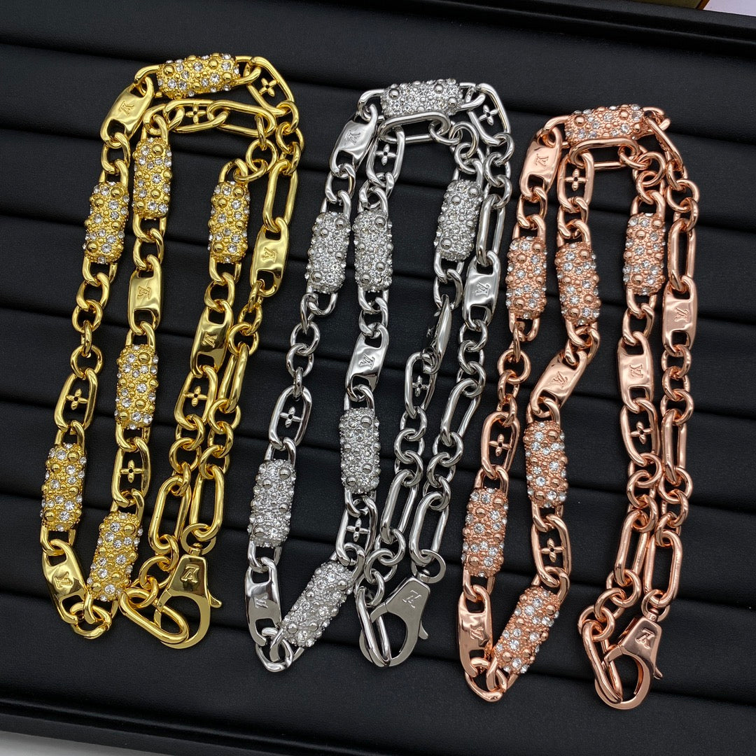 Pavé Bar & Engraved Flower Link Chain Necklace