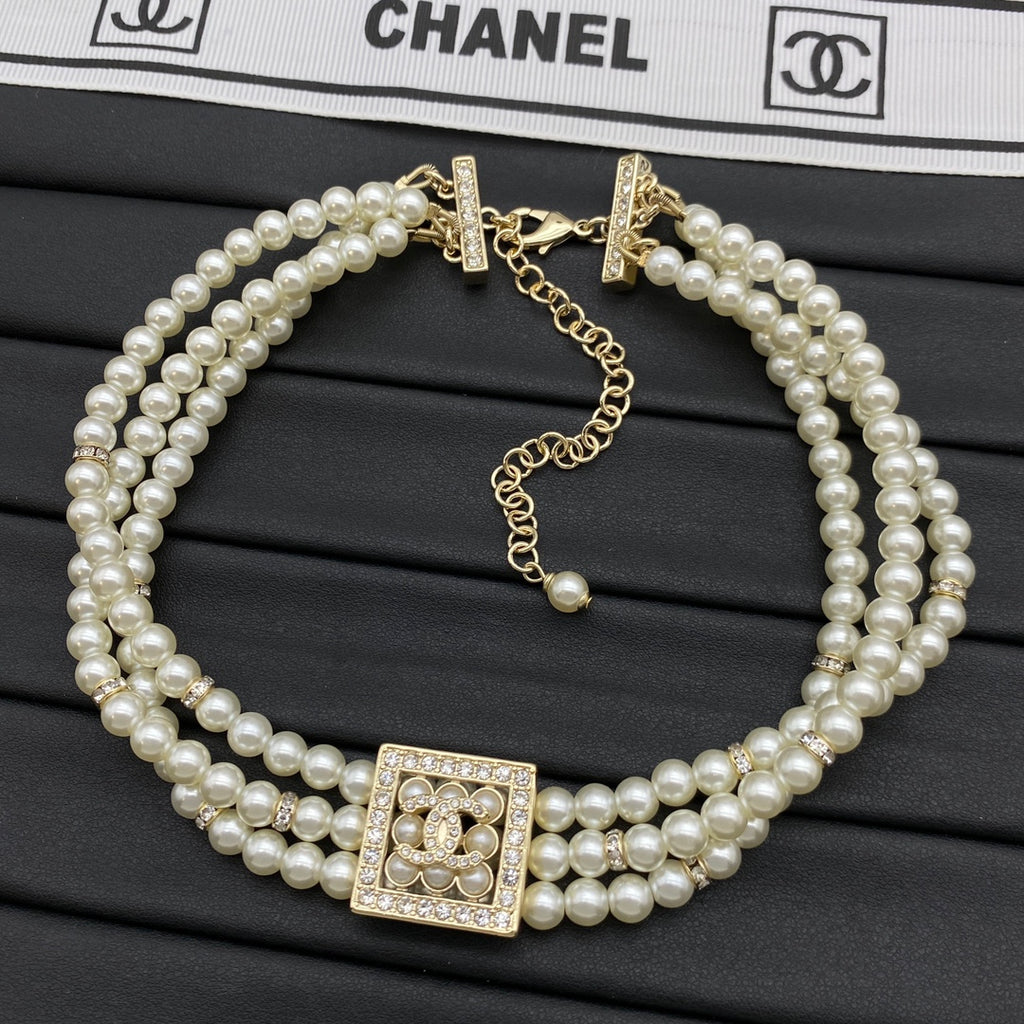 Triple-Strand Pearl CC Square Crystal Clasp Choker Necklace – Gold & Silver