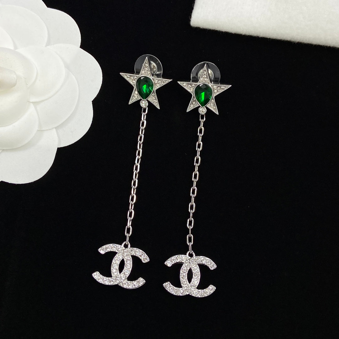 Emerald Green Teardrop Star & Crystal Interlocking Loop Charm Faux Pearl Choker & Stud Earring Set