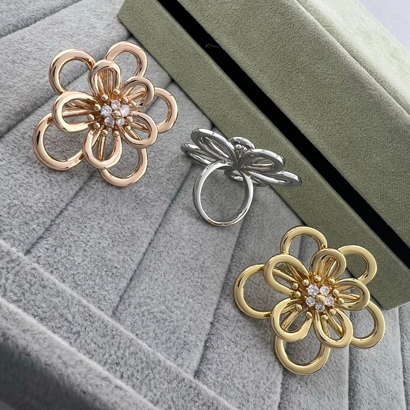 Lace Sunflower Ring