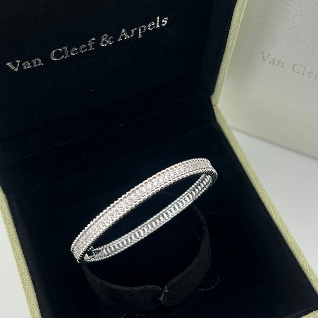 Single-row full-diamond beaded bracelet