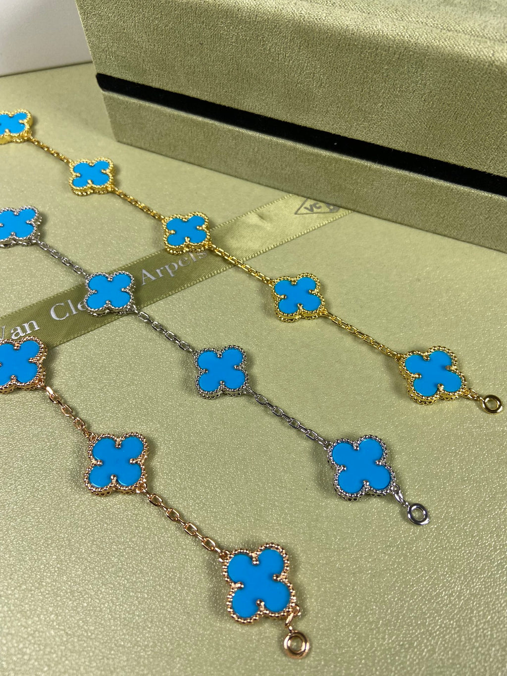 Turquoise Marbled Braceletv v