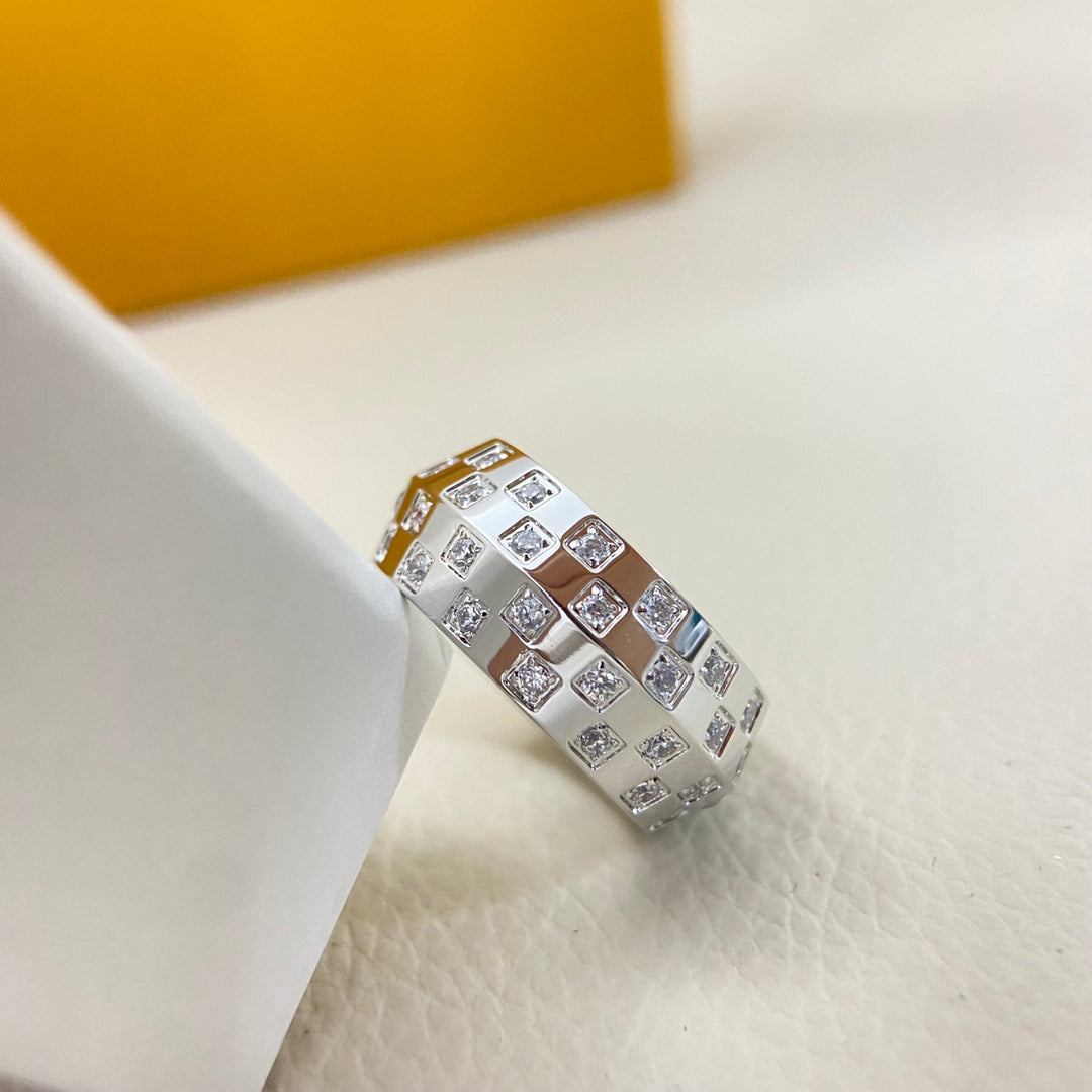 Wide Band Diamond-Studded Chessboard Pattern Ring