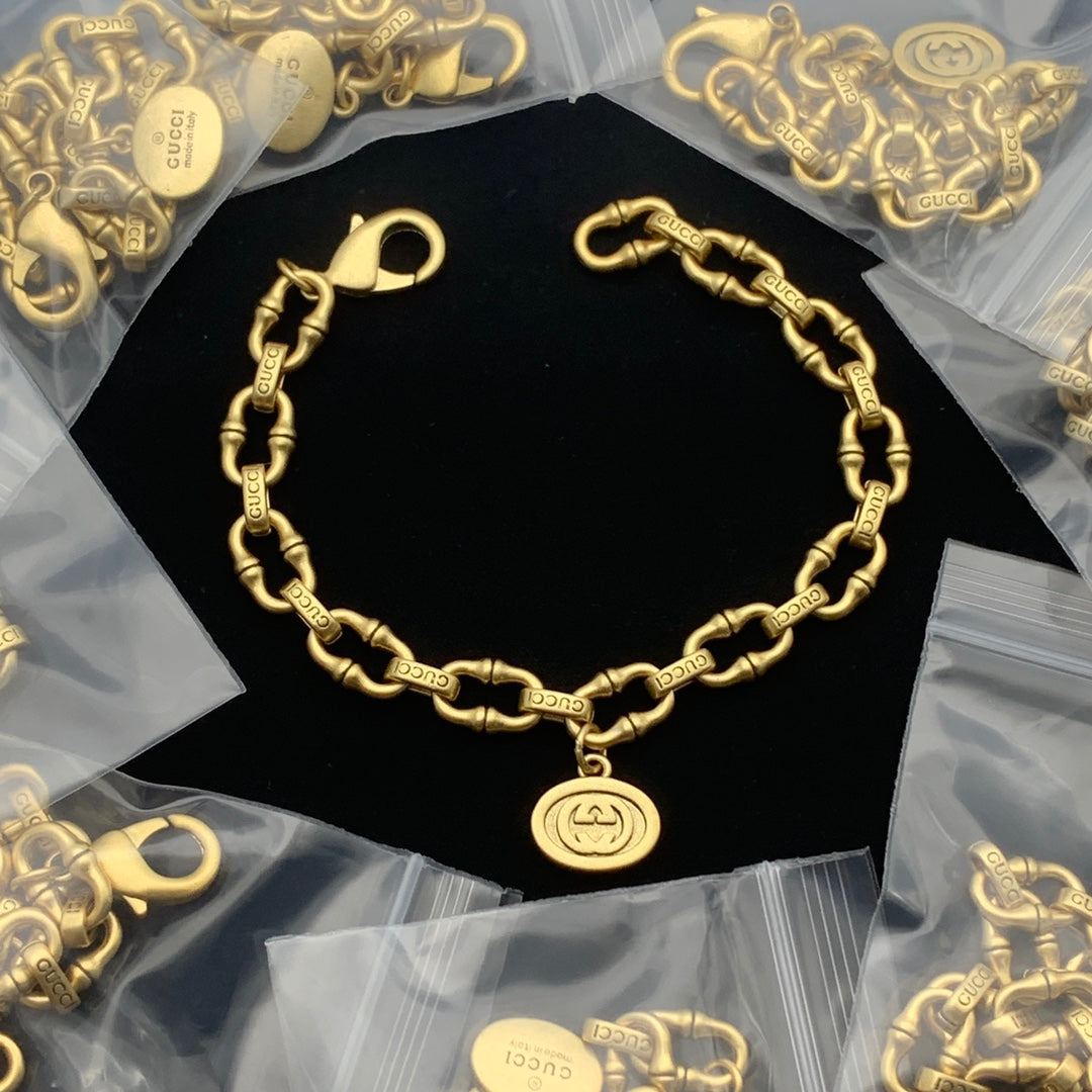 Vintage Square Link Logo Pendant Jewelry Set