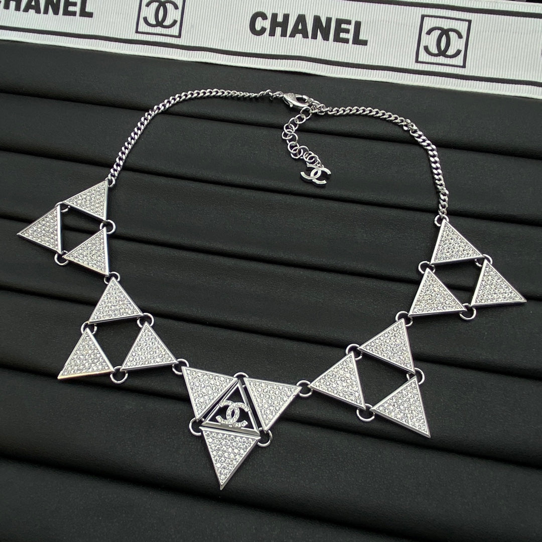 Pavé Crystal Triangle CC Station Chain Necklace – Gold & Silver