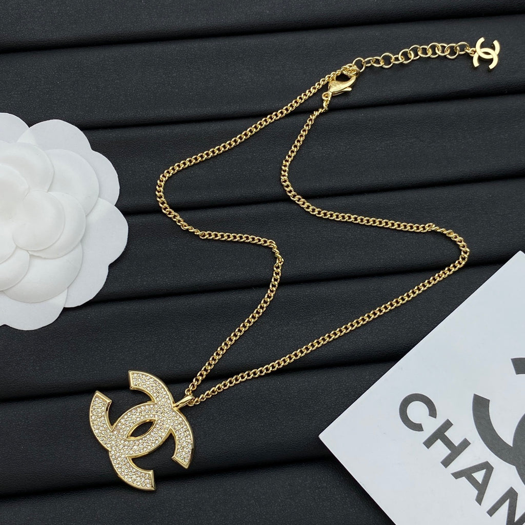 Oversized Full Pavé CC Logo Pendant Long Curb Chain Necklace – Gold & Silver
