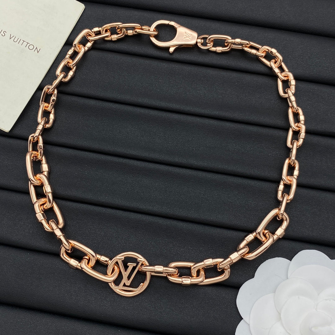Chunky Mixed Link Chain Bracelet with Round Medallion Charm