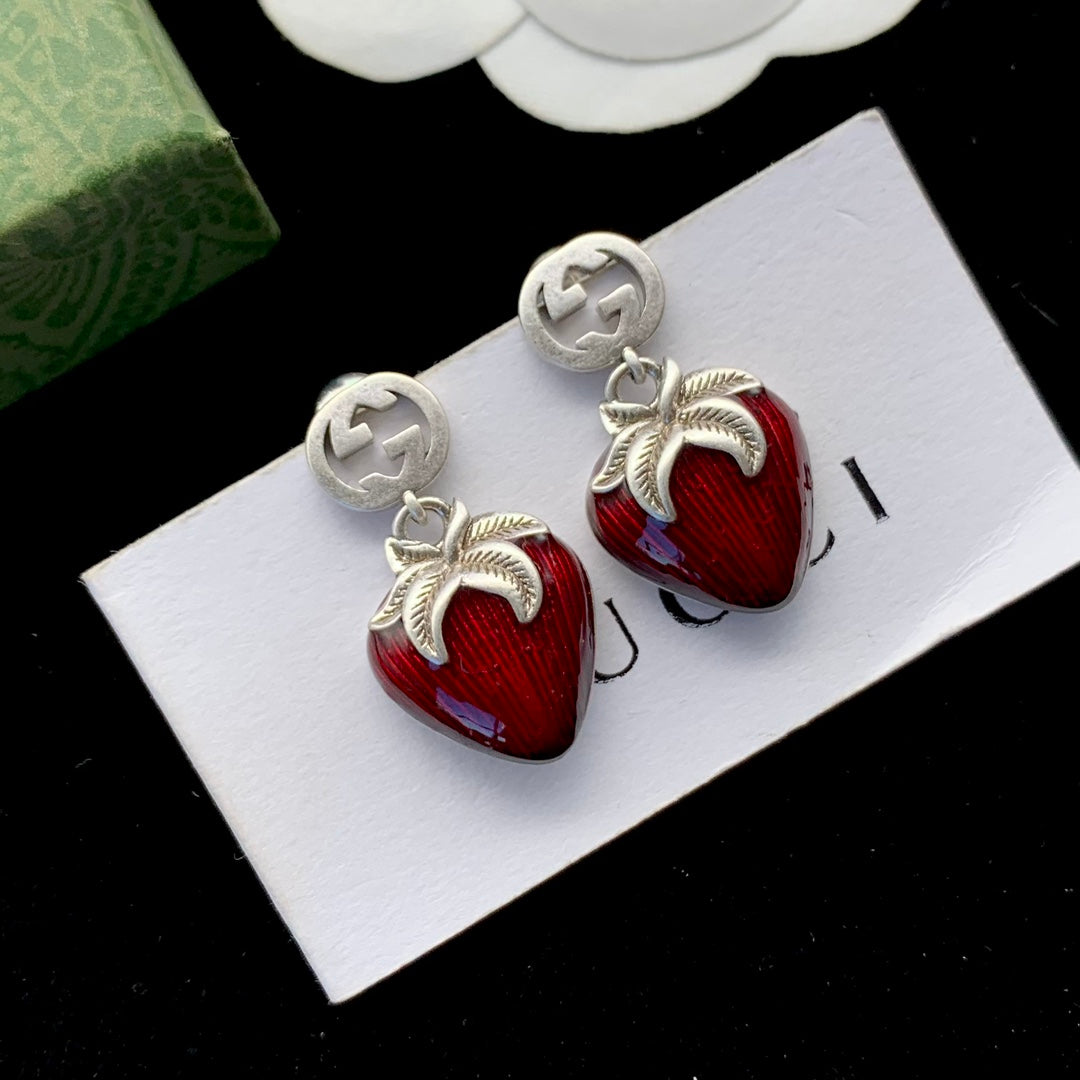 Designer-Inspired Strawberry Set with Silver Chain