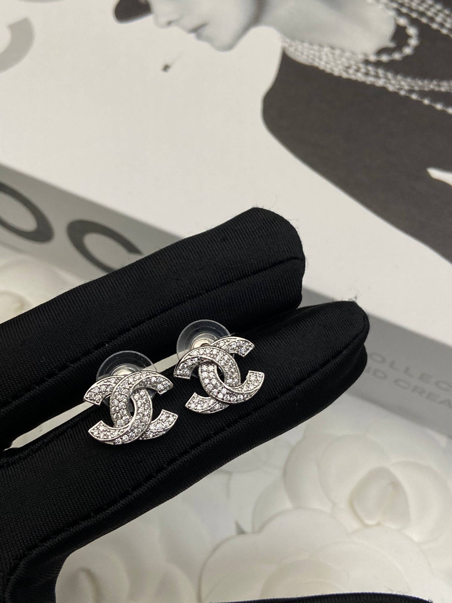 Crystal CC Logo Pendant Necklace & Earrings Set