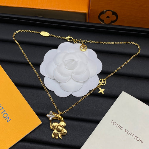 3D Puffy Bear Holding Star Flower Charm Cable Chain Necklace