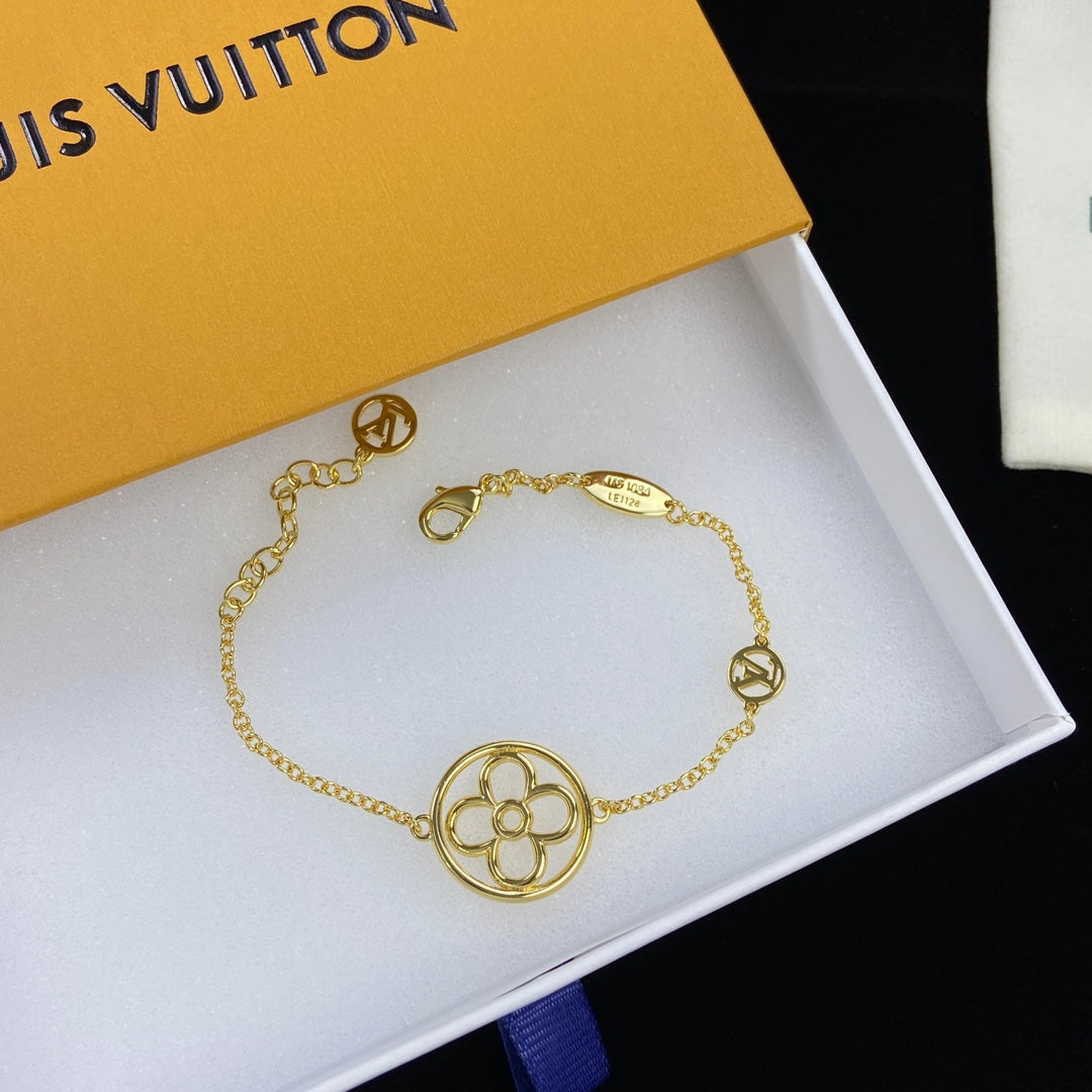 Hollow Round Monogram Flower Pendant Necklace & Bracelet