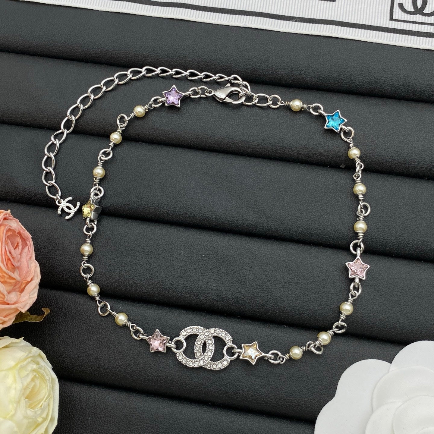 Colorful Star & Pearl Beaded Chain Necklace with Crystal Centerpiece – Gold & Silver