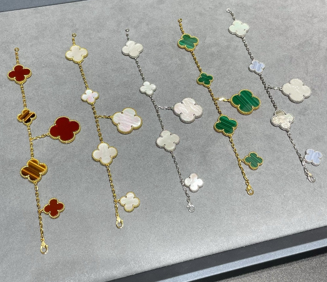 Large and Small Flower Six-Leaf Clover Bracelet