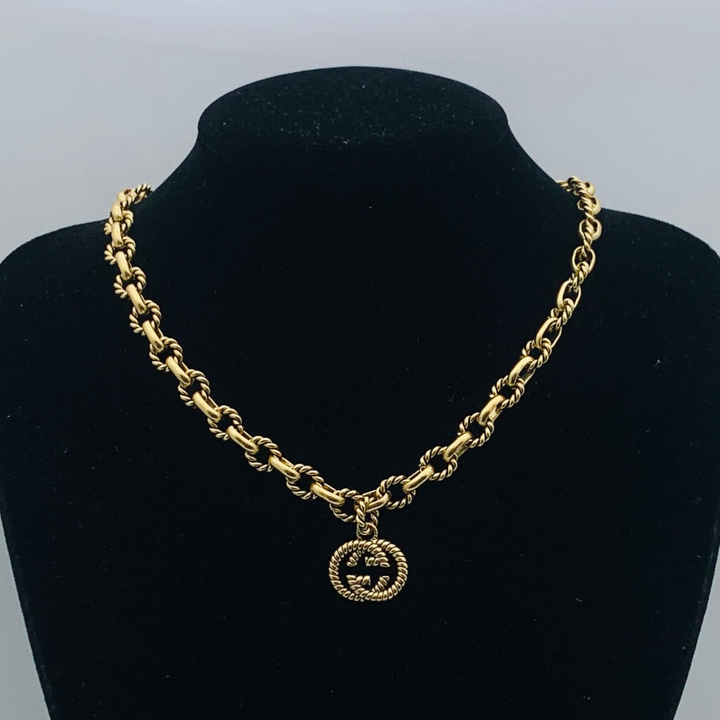 Chunky Braided Chain Logo Pendant Set