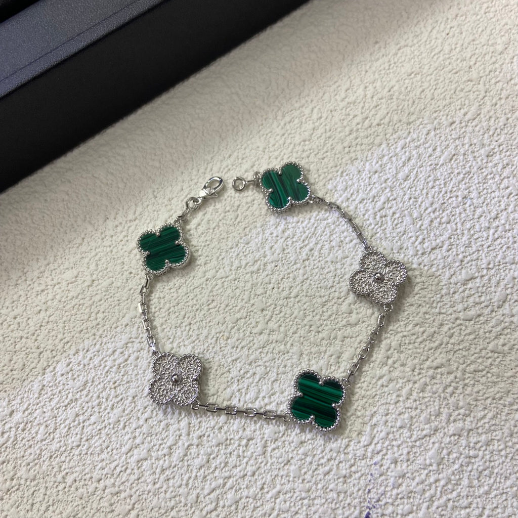 Hot-stamped peacock green five-color Bracelet