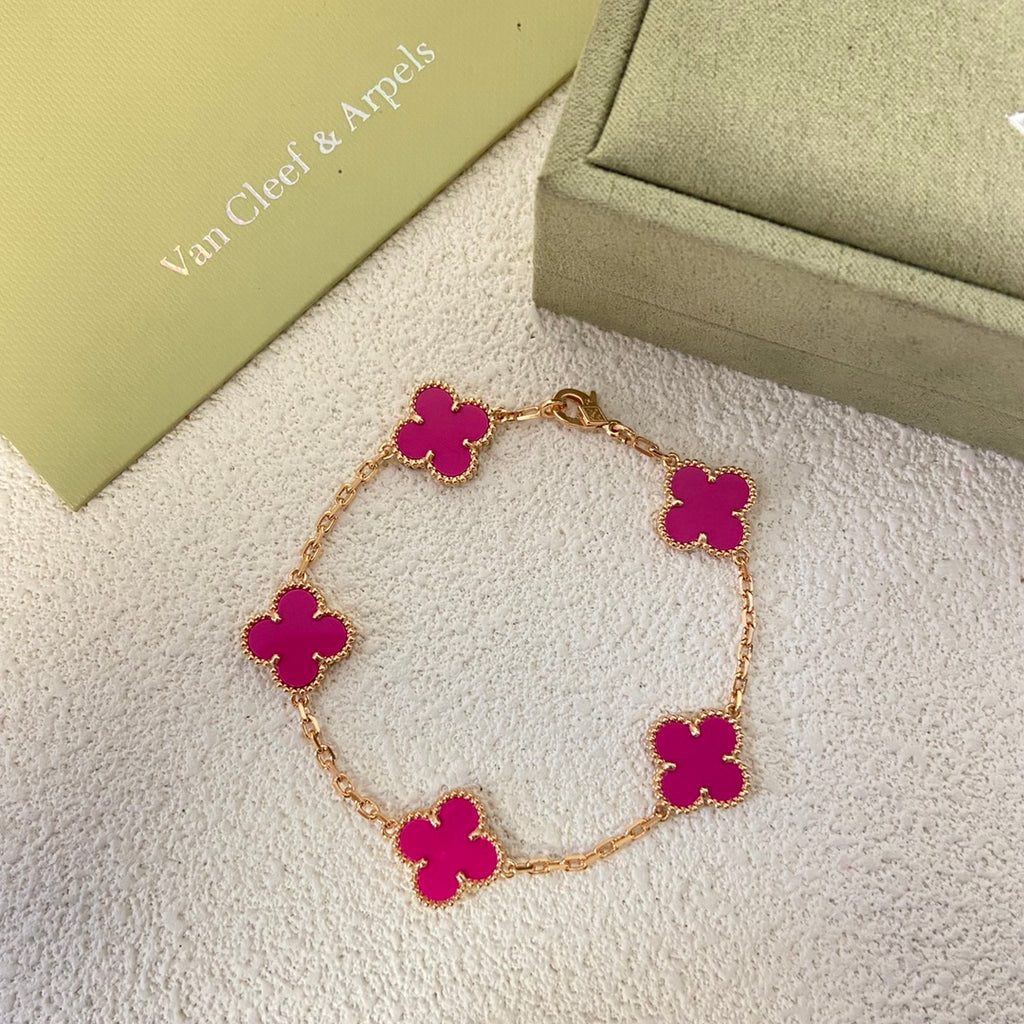New Rose Pink Five-Flower Bracelet