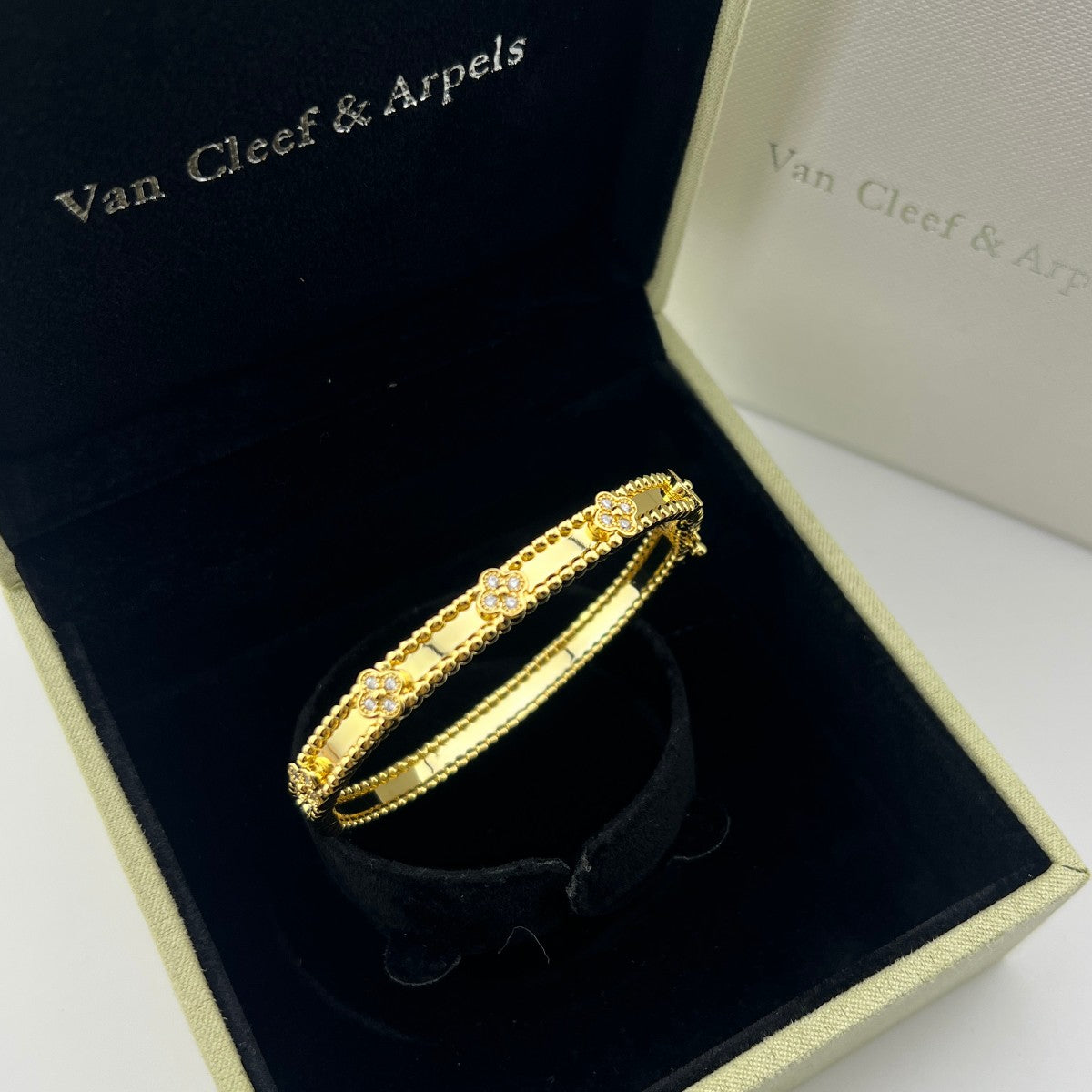 Narrow Beaded Four-Flower Full-Diamond Kaleidoscope Bracelet